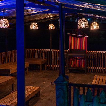 Luvi Lucas River Side ウェリガマ エクステリア 写真